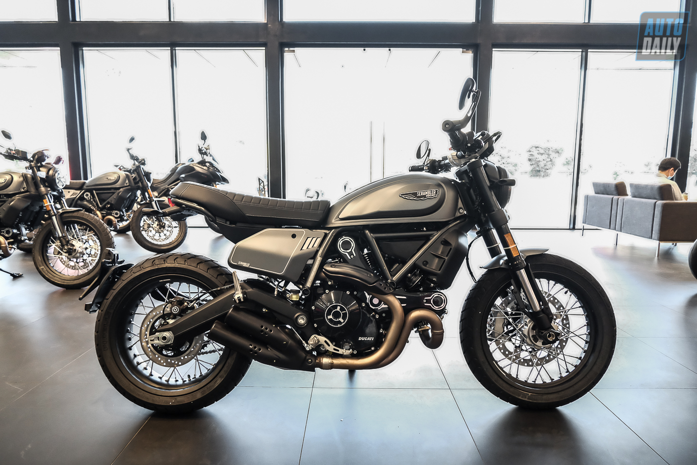 ducati scrambler night shift 2021